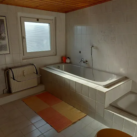 Naehe Zentrum Und Universitaet Φλένσμπουργκ